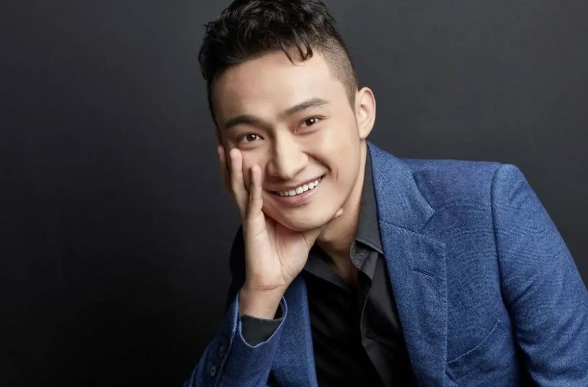 Джастин Сан